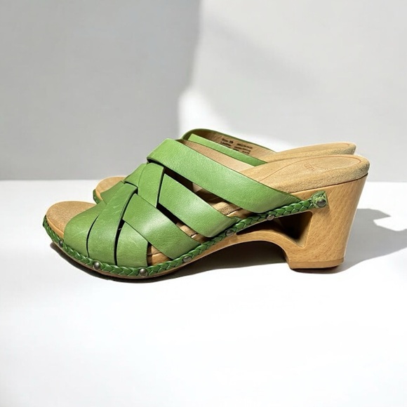 🌻Dansko Tory Green Woven Leather Straps Heel Sandal  EU Size 38 US size 7.5-8 - Picture 1 of 11